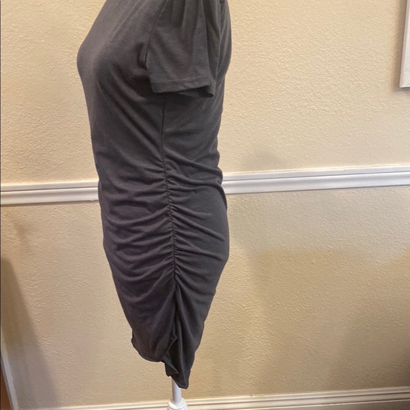 Chic Dark Gray Short Sleeve Mini Dress - Picture 2 of 4